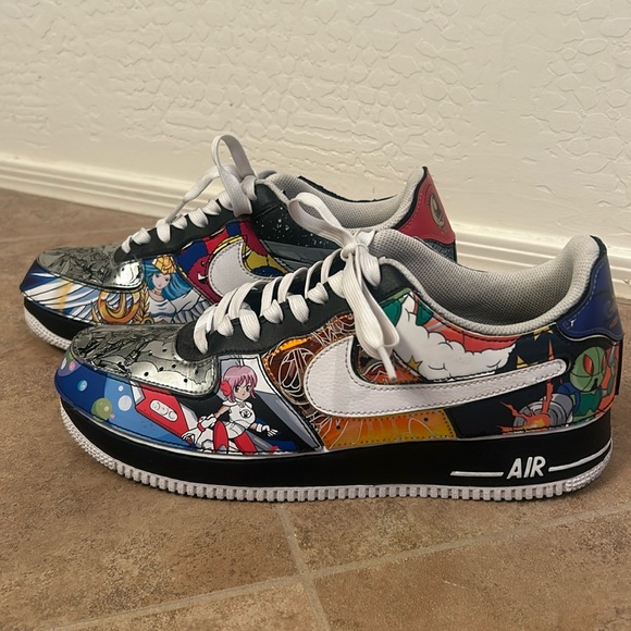 Men’s Nike Air Force 1/1 ‘Nike and the Mighty Swooshers’ - Picture 1 of 13